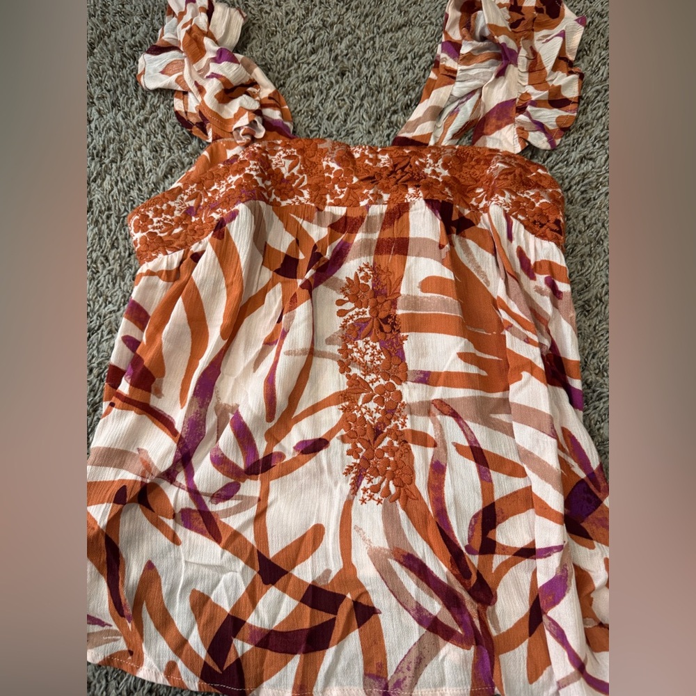 Savanna Jane embroidered top
